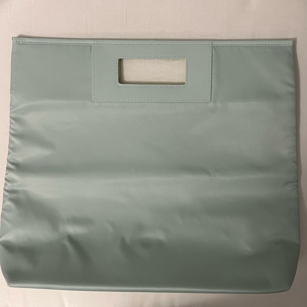 Clinique Bag - Picture 5 of 5